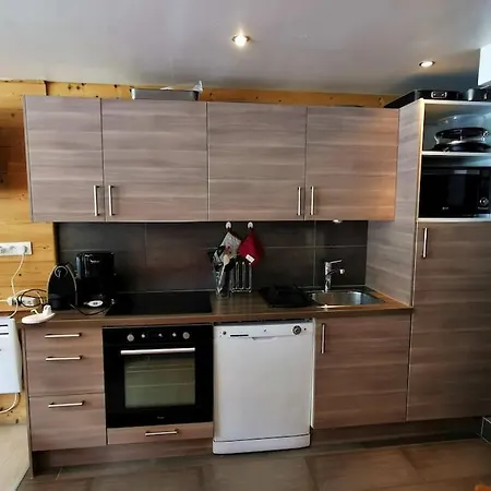 Serac A5b5 Apartment